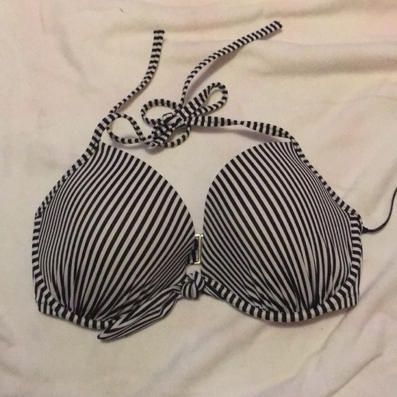 Shade & Shore Other - Shade Shore Bikini Swimsuit Top